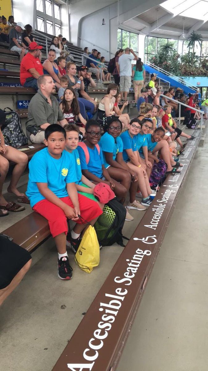 PelicanHarbor's tweet photo. Our Harbor Heroes Jr. Lifeguard camp getting ready for the dolphin show at @brookfield_zoo for their Aqua-venture #WhereTheFunIs https://t.co/TGu1TlzWaq