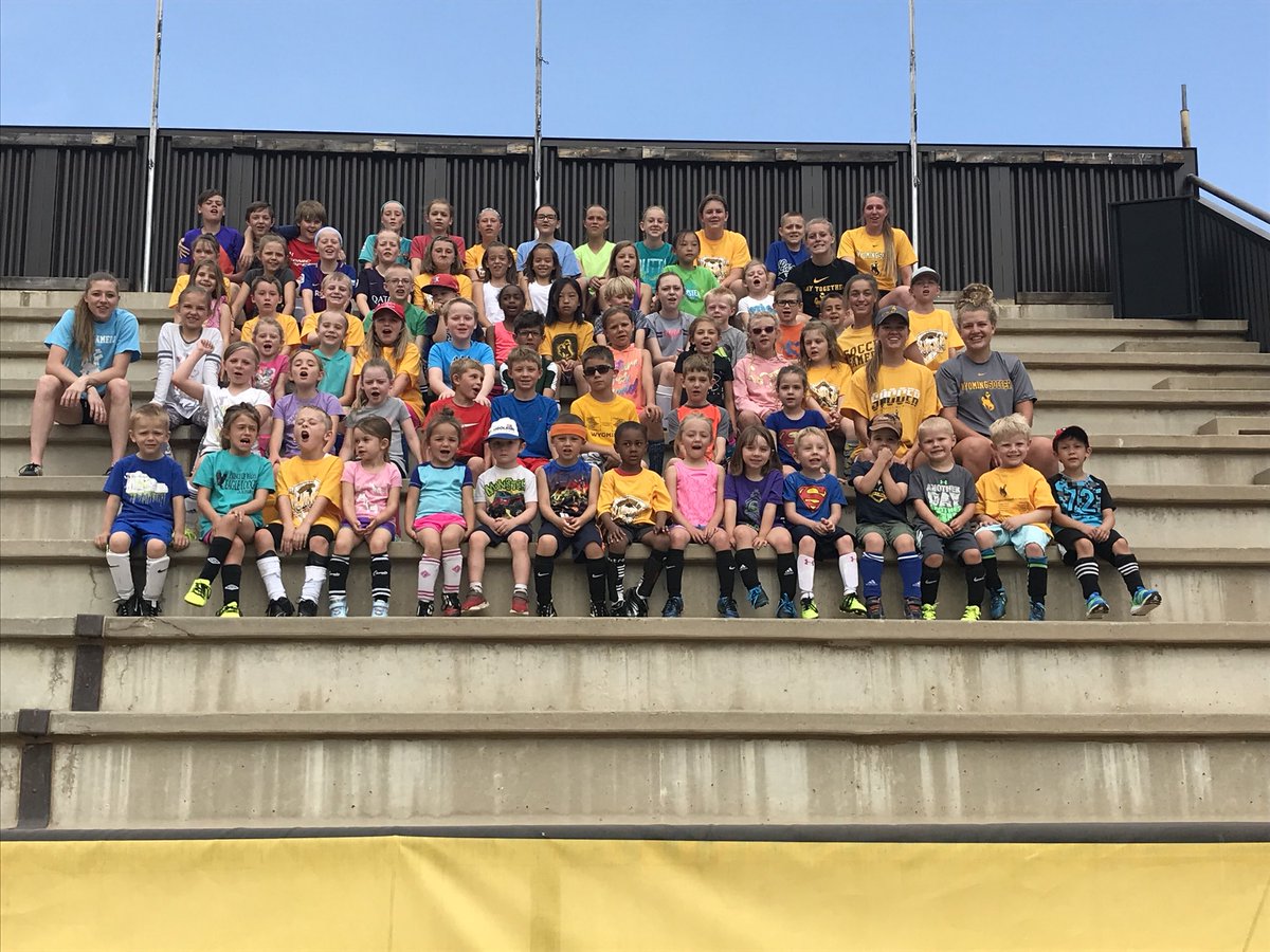 wyosoccer's tweet photo. Awesome future pokes camp ☝️down. Everyone had a blast. Still spots open in camp ✌️in July! #GoWyo #OneWyoming https://t.co/nEX34t2JSo