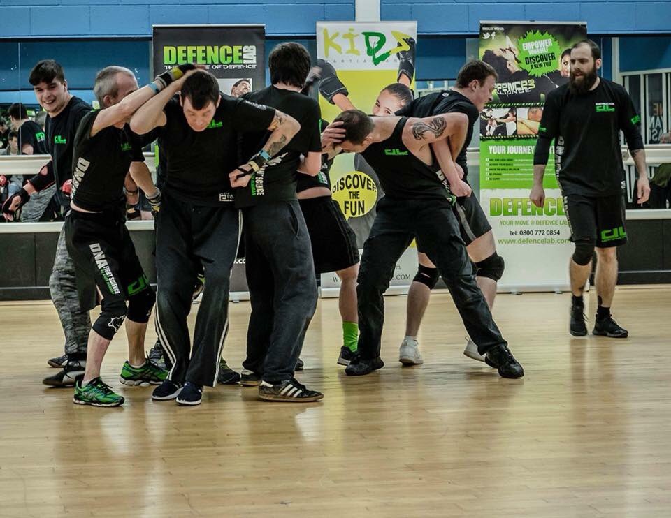 StrautherCi6's tweet photo. #topfighters #crossfit #k1 #nopainnogain #defencelab #fighter #fightinking #cage #martialarts #fight #ufc #mma #motivation #kravmaga #muaythai #taekwondo #karate #boxing #jiujitsu #judo #mixedmartialarts #workout #kickboxing #fitness #inspiration #knockout #kothis #krav #jiujitsu https://t.co/yBIKYn8fU4
