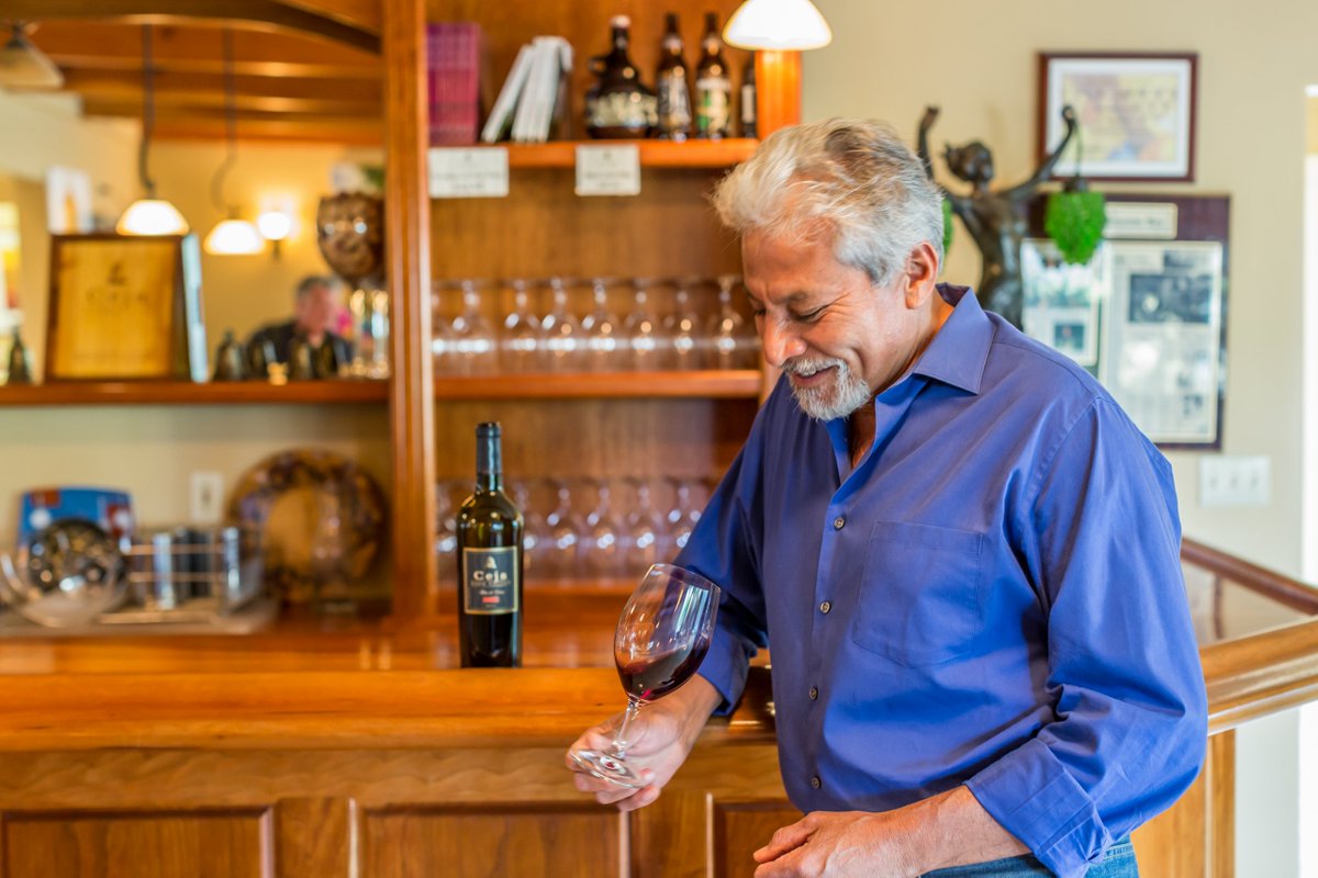 cejavineyards's tweet photo. Happy #FathersDay weekend! Spoil your dad with a visit to our Sonoma tasting room. Our doors are open all weekend long! Our winemaker, Armando Ceja states, "Wine is the gift that keeps on giving and Ceja wines should always be shared with great company, food and wine." Salud! https://t.co/ycDb11k9PO