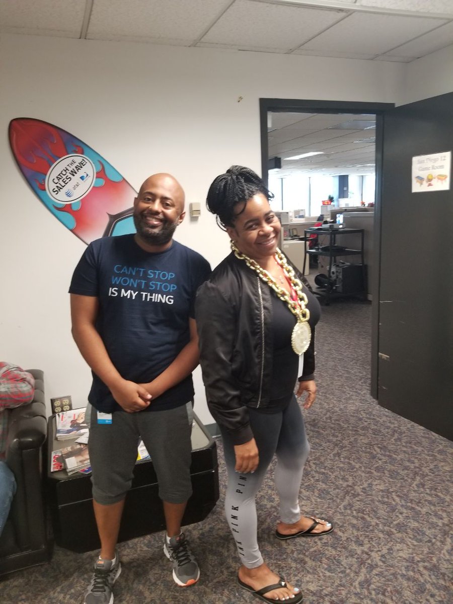 My Top Rep that finished with over 100% Bps. Rosalyn is off the chain. Congrats :) I'm glad you're in my team. All thoughts and opinions are my own #TuggleNation #calilove <a href="/beautybytraloni/">LALA MILLER-DAVIS</a> <a href="/WeAreSD12/">SanDiego12</a> <a href="/christopherduo/">Christopher</a> <a href="/SDXcalilove/">SDXMEGACENTER</a> <a href="/normaldoyle/">Norma D</a> <a href="/anthonyetuggle/">Anthony E. Tuggle</a> <a href="/marinavassi/">Marina</a>