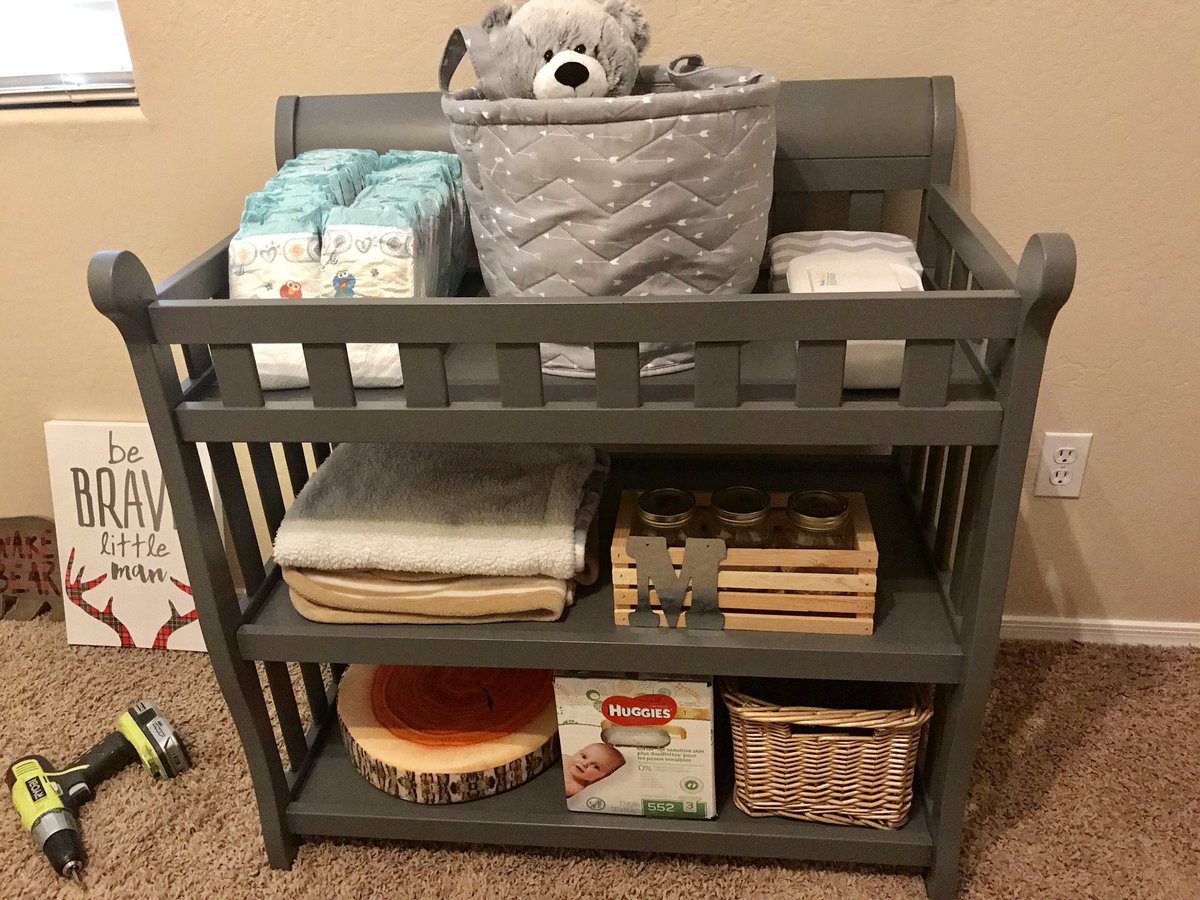 USAA_Alison's tweet image. Finished moving &amp;amp; my latest project is complete! ✅ Wasn’t going to get a changing table this time, but found this little treasure at Goodwill for $15 bucks! Painted it to match Mason’s crib! Shout out to our Paint Dept for a Perfect color match! #babynursery #ontothenextproject