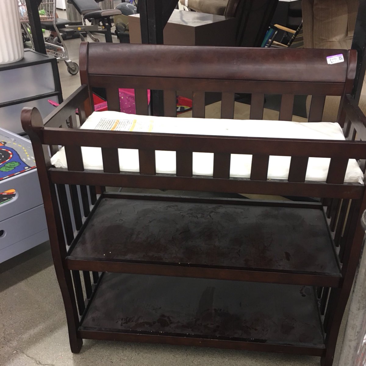 USAA_Alison's tweet image. Finished moving &amp;amp; my latest project is complete! ✅ Wasn’t going to get a changing table this time, but found this little treasure at Goodwill for $15 bucks! Painted it to match Mason’s crib! Shout out to our Paint Dept for a Perfect color match! #babynursery #ontothenextproject
