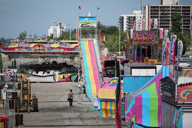 Hey Windsor!  The Summer Fest Carnival Is In Town windsorite.ca/2018/06/hey-wi… https://t.co/vvAUszbWJN