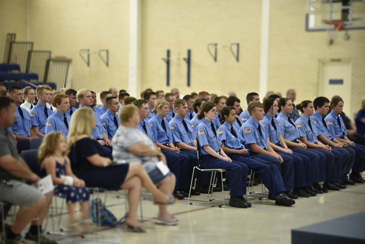 MSHPTrooperGHQ's tweet photo. This week, 34 young men &amp; women ages 16-18 from across the state participated in the Missouri Cadet Patrol Academy. American Legion sponsors this week long  recruit-like experience. Congratulations to the 49th Class of the Missouri Cadet Patrol Academy on their graduation today! https://t.co/47UeAktpYp
