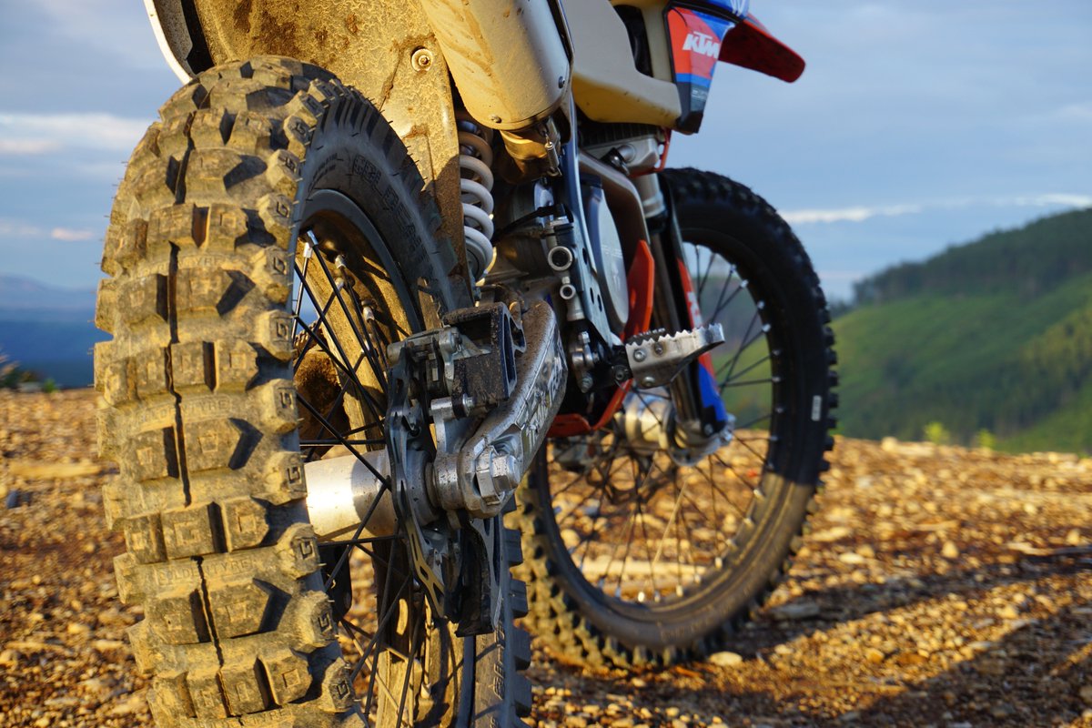 ridetrailtech's tweet image. We never stop. #trailtech #ridetrailtech #letsride