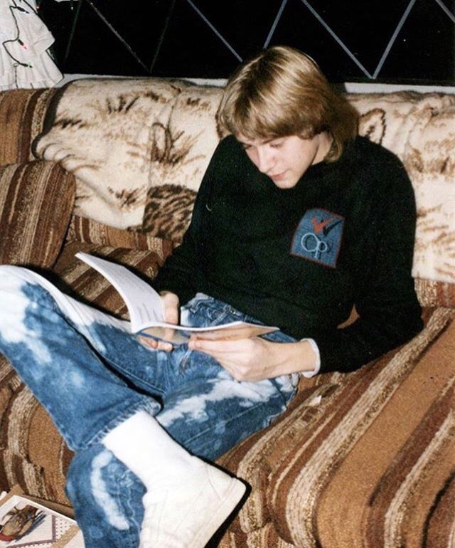 NIRVANA_Family's tweet photo. December 24, 1986 https://t.co/pgboSa2usu