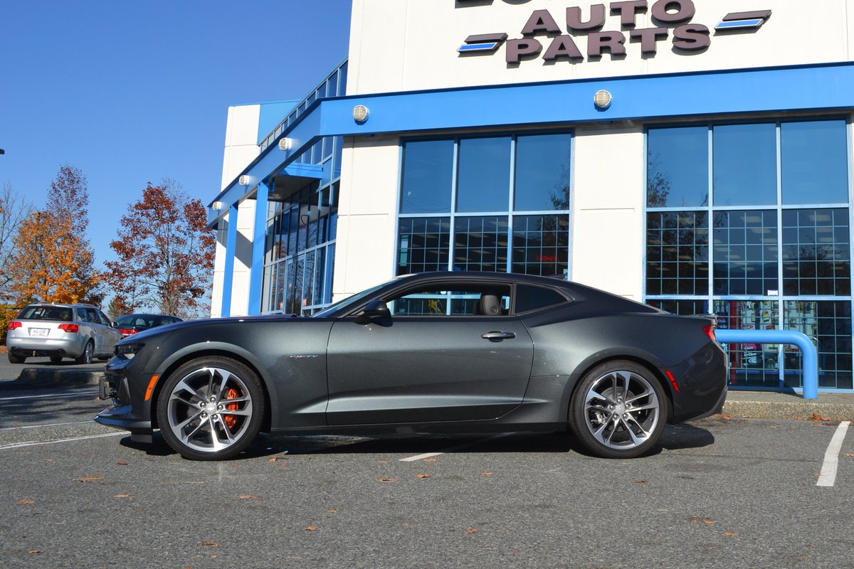 LordcoParts's tweet photo. Any Camaro fans? This photo was taken in front of our Nanaimo branch!
#lordco #autoshop #parts #chevy #chevrole #camaro #ponycar #musclecar #fast #speed #greatview #sporty #dailycars #nanaimo #bc #photography https://t.co/92rpHZGV9O