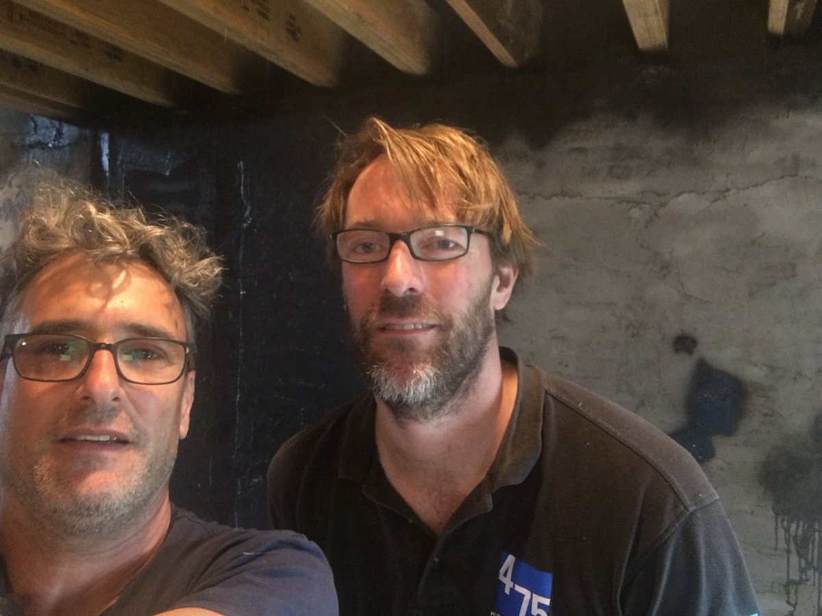 475Floris's tweet photo. Getting the hang of VISCON liquid applied airbarrier @foursevenfive for sealing Urban Myth masonry joist connection #passivehouse https://t.co/Nmbk5usajU