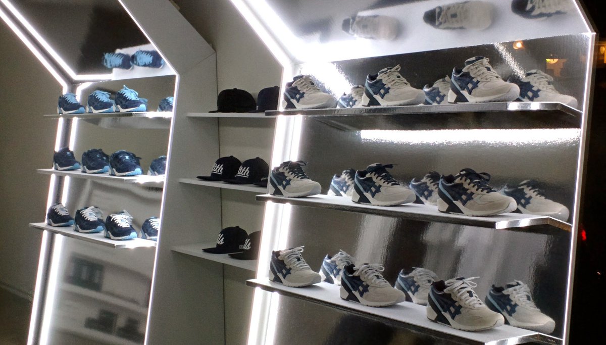 rteeeeezy's tweet photo. Happy Bday @RonnieFieg! Thanks for making clothes/shoes I want to wear #kithset https://t.co/78RiccOgFJ
