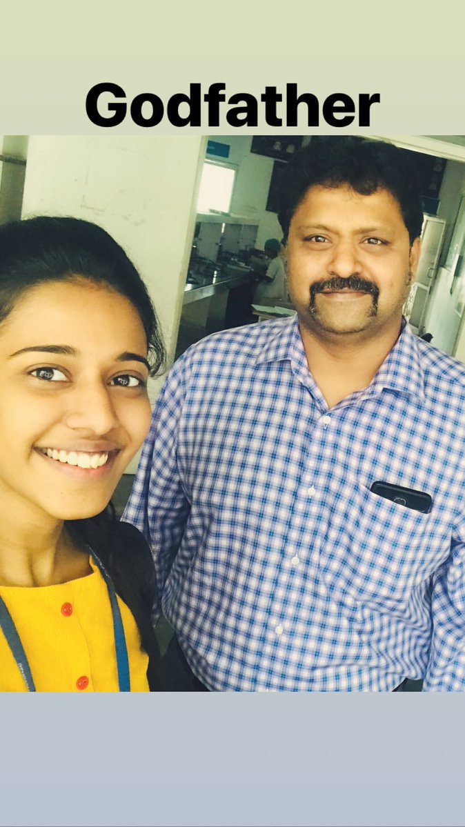 priyankasinger2's tweet photo. The GodFather and my Yummy With Selfie Mode... https://t.co/kE2F2DQFhu