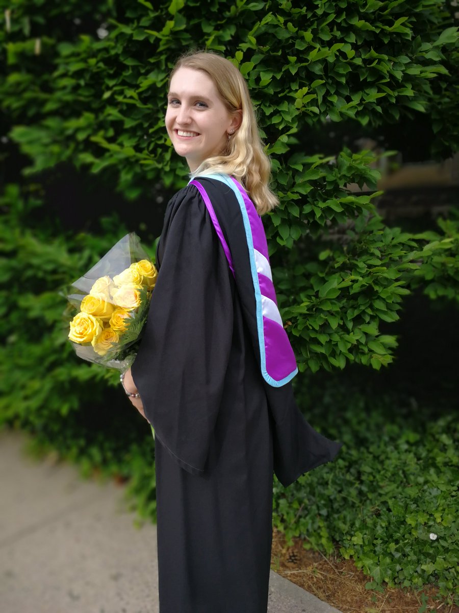 mommawoolley's tweet image. Congratulations on your graduation, Miss Woolley!! #thefutureisbright #teachingrocks #proudmomma