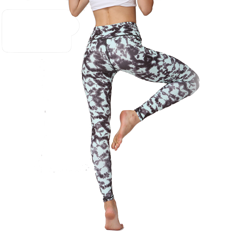 theNikiSpike's tweet photo. This way please - We've got the colors, the prints, and the stripes! https://t.co/2wUWNMr9rf