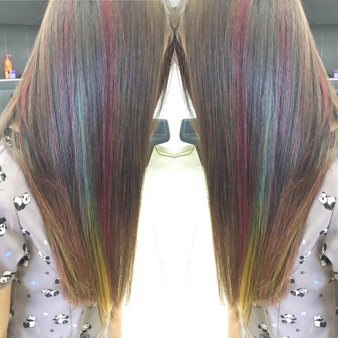 salonarmetta's tweet photo. Check out this Hidden Mermaid Hair Color done by our stylists Setha! Blue+green+yellow+pinks=Mermaid Vibes! ❤️ @framesiusa Framcolor Bold colors were used in Cobalt Blue, Yellow,Orchid and Pink! #licensedtocreate #behindthechair #mermaidhair #mermaidvibes #framesi #framesibold https://t.co/mTDPupFleM