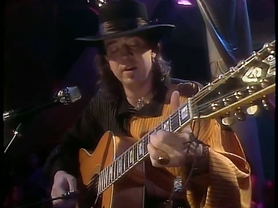 TheChord2's tweet photo. Tonight we are so grateful to be able to welcome Stevie Ray Vaughan tonight as part of his Resurrection Tour. Music starts at 9pm, you don't want to miss this. #TheChord #MKT400UWL https://t.co/GlygSXdXs8