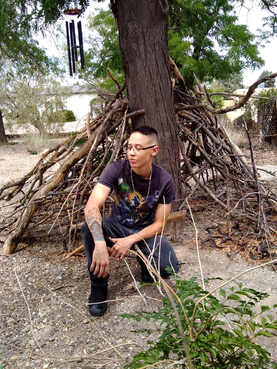 Treez505's tweet photo. #treezofthe505 #rapper #singer #beatmaker #soundcloud #spotify #newmexico #hiphop #rap #albuquerque #riorancho #burque #dukecity #applemusic #lgbtq #reverbnation #itunes #youtube #deezer #artist #unique #different #independent #local #freeagent #boss #beast #female #style #DatPif https://t.co/okD01oG7rV
