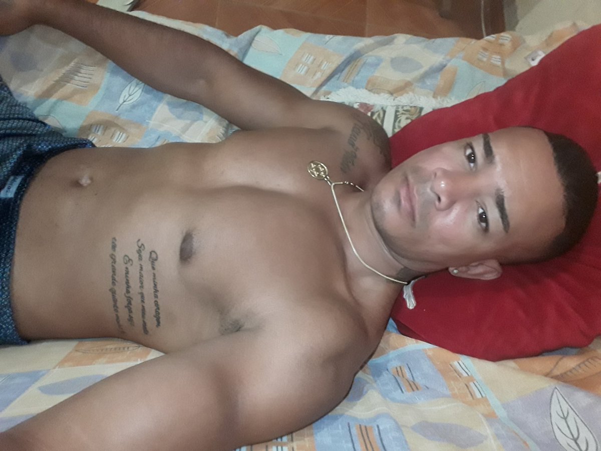 thiagoR2222's tweet photo. "O Sono Já Bateu 😴😴 https://t.co/0Ly4bWLMMA