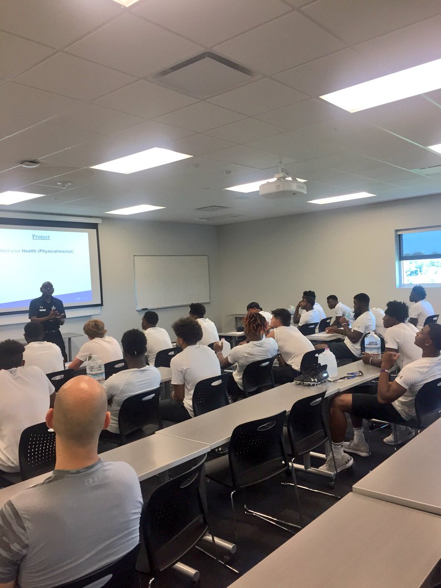 Great having the Under Armour #RL52 Ray Lewis Academy Camp in the house today - getting in some #pregen and #leadership sessions in the Performance Center.