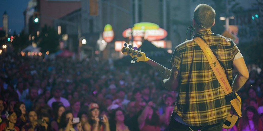 CityKitchener's tweet photo. Celebrate 151 years of our home &amp; native land on July 1 in #DTKitchener. Festivities include fireworks, food &amp; live music ft. @HugoAlleyMusic, @WeAreToTheTrees &amp; @TheStrictlyHip. https://t.co/TBs6NWcpw0 #CanadaDay #KitchenerEvents https://t.co/GKbOzcZkOg