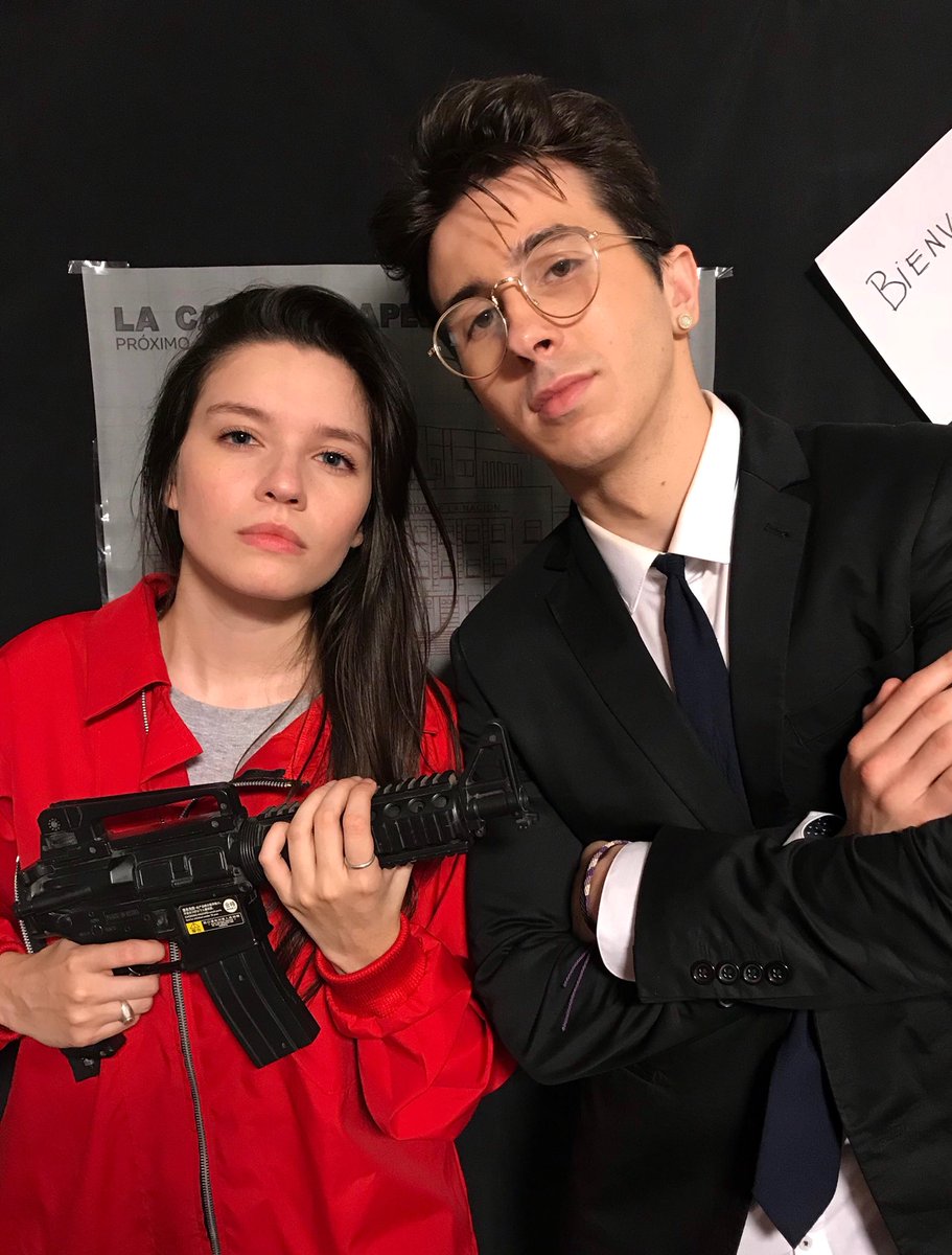 Mariano_Bondar's tweet photo. “si la casa de papel fuera argentina” ya está disponible en el canal de @MicaSuarez12  ¡Vayan a verlo que es increíble! 🔥 https://t.co/odXcRh5XDx
