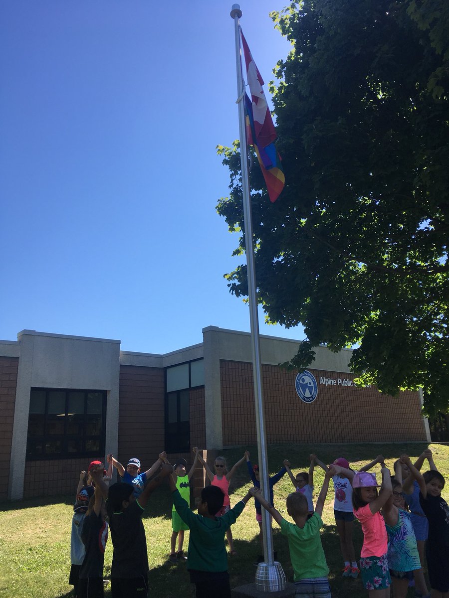 AlpineRm12's tweet photo. Took some time this morning to talk about our pride flag out front of our school, and what it represents. We love that we are an accepting and open community here at Alpine Public School, and welcome everyone! #LoveIsLove #pride #PrideFlag 🏳️‍🌈❤️🧡💛💚💙💜 https://t.co/GbAf0PZFhn