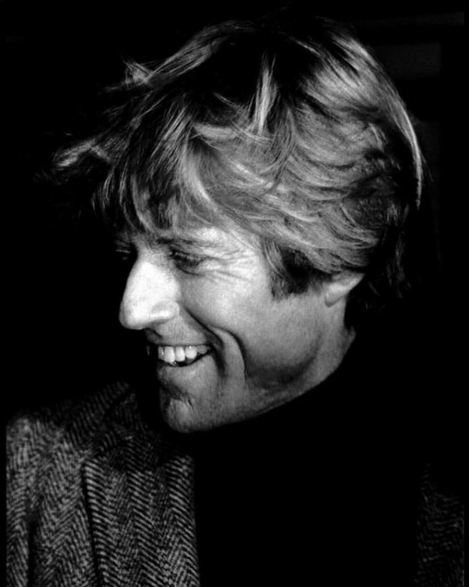 BobRedfordDaily's tweet photo. "I appreciate it when a film maker has a vision that they stay connected to and enforce to the best of their abilities." ~Robert Redford https://t.co/sxmJC96H96