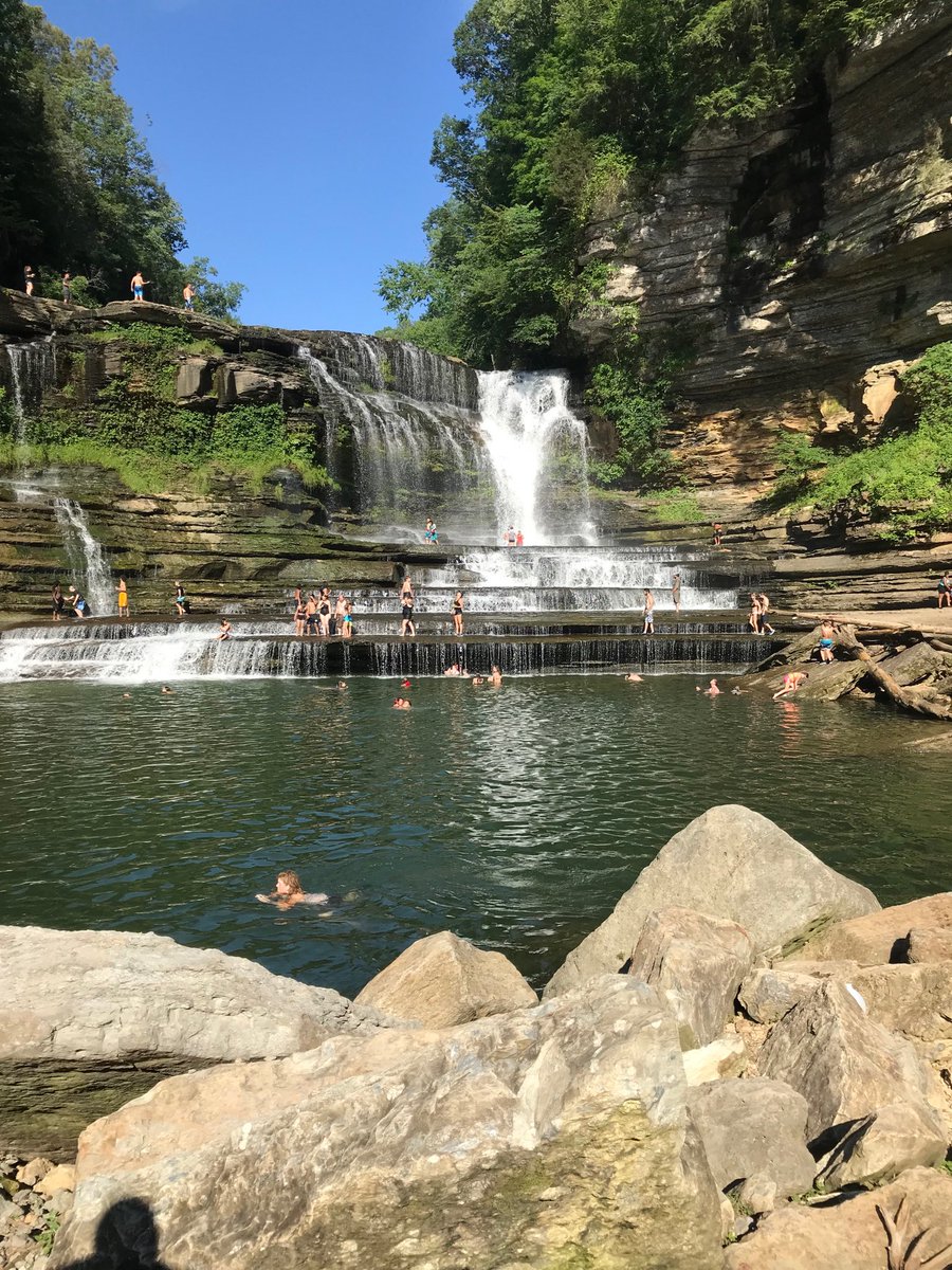 DannySimonSays's tweet photo. I’ve never been on a hike that required swimming to get to the destination, but this was totally worth it. https://t.co/N8ajUmT2Lk
