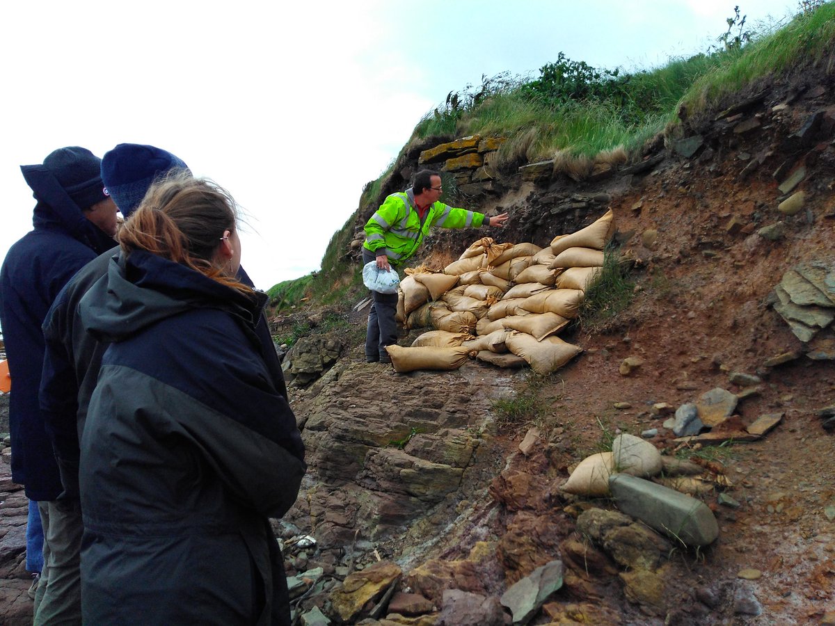 lizmrobson's tweet photo. Day 6: How might #climatechange impact on #social_value? Issues such as site access, opportunities for learning, and the active involvement of different communities all came up in discussion today. #LearningfromLoss #heritage #SUII #ClimateHeritage https://t.co/CxYGCon6Ot