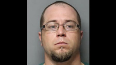whnt's tweet photo. UPDATE: Police arrest man in connection to gas station theft caught on video https://t.co/qkMaPWOhn7 https://t.co/aRj37JOHSl