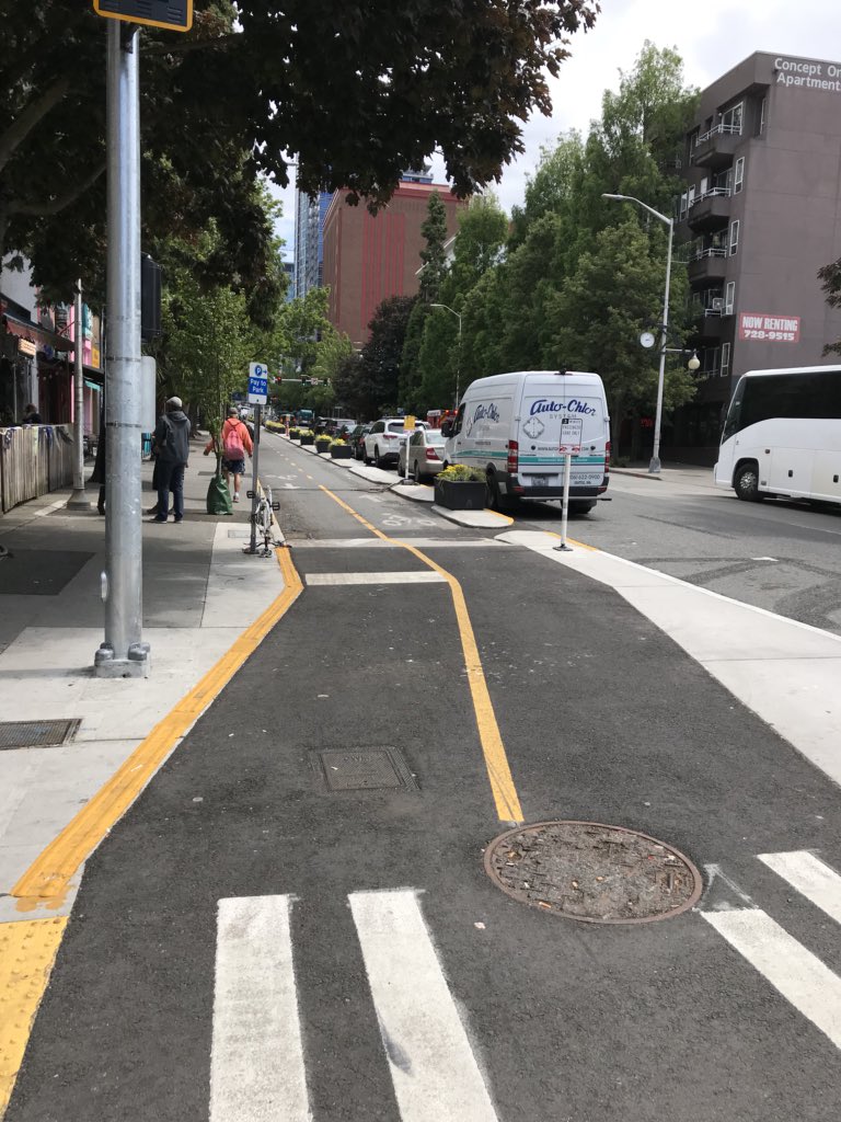 smariefuller's tweet photo. Love #builtenvironment. Here is a great example of it from my trip to Seattle. #bikelife #urban #lifestyle https://t.co/aZi9SDzVkl