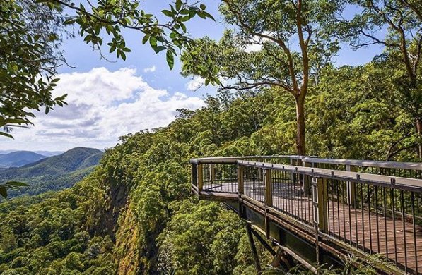 ACTVENTURE_'s tweet photo. You could sit inside this weekend and watch Netflix OR you could take a drive to Mapleton Falls National Park and take in the fresh air and beauty! 📷lynn_barbera_photography #sunshinecoast #adventure https://t.co/EgHG7jkmwq