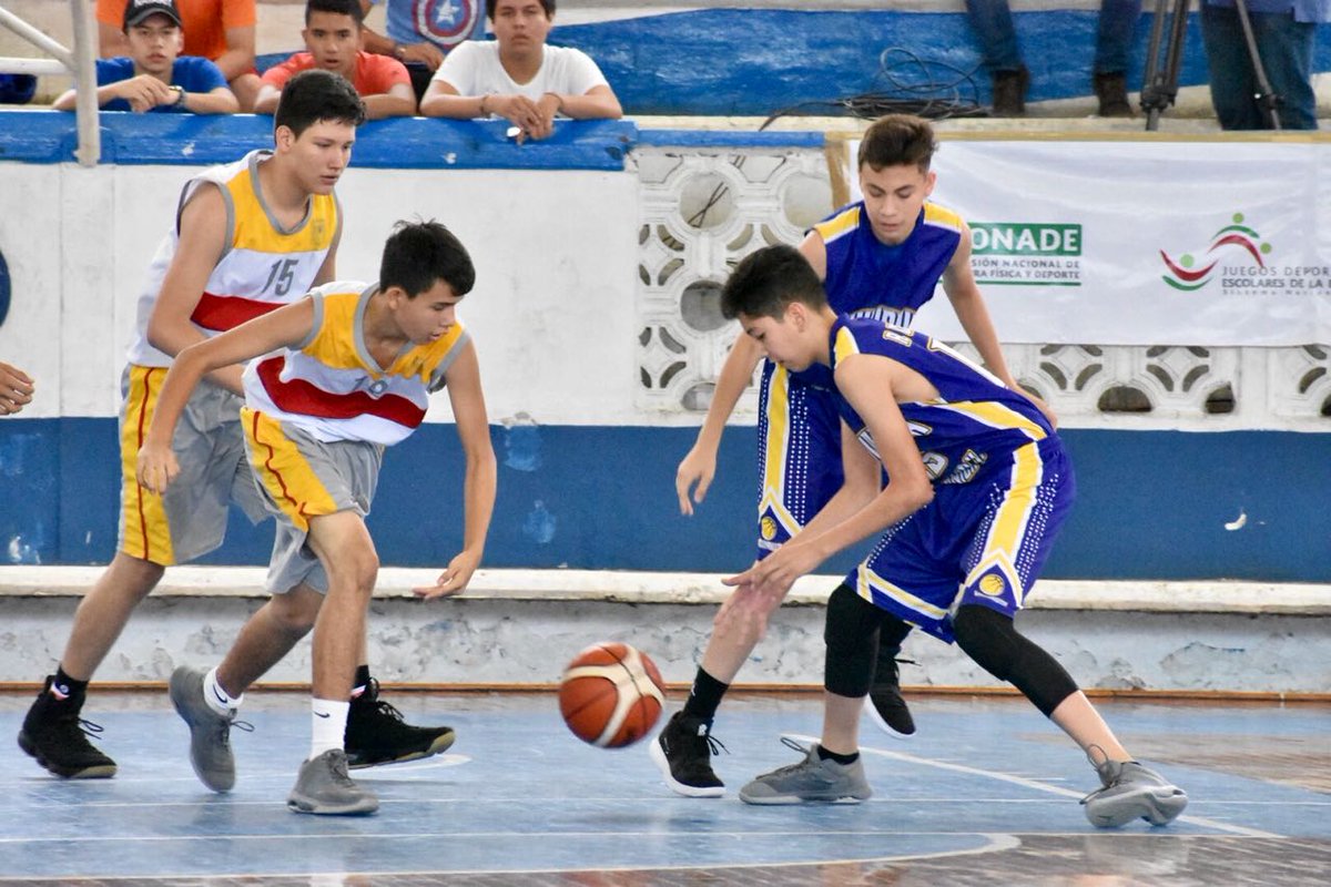 conadeoficial's tweet image. #CONDEBA Oro para Nayarit en básquetbol de Juegos Deportivos Escolares Nayarit 2018. En el cierre de actividades Colima y Nuevo León se coronaron en voleibol. bit.ly/2HQ3XBn
