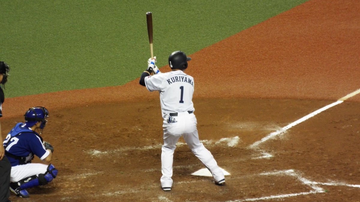 keixd001gameph's tweet photo. 2018/6/15 埼玉西武VS中日
勝利に向かって進め今こそ　生み出せチャンスをいざ栗山
代打で出てきたベテラン栗山巧
#seibulions 
#CatchtheFLAG2018
#栄光をつかみ獲れ https://t.co/QHS3SzTqeF
