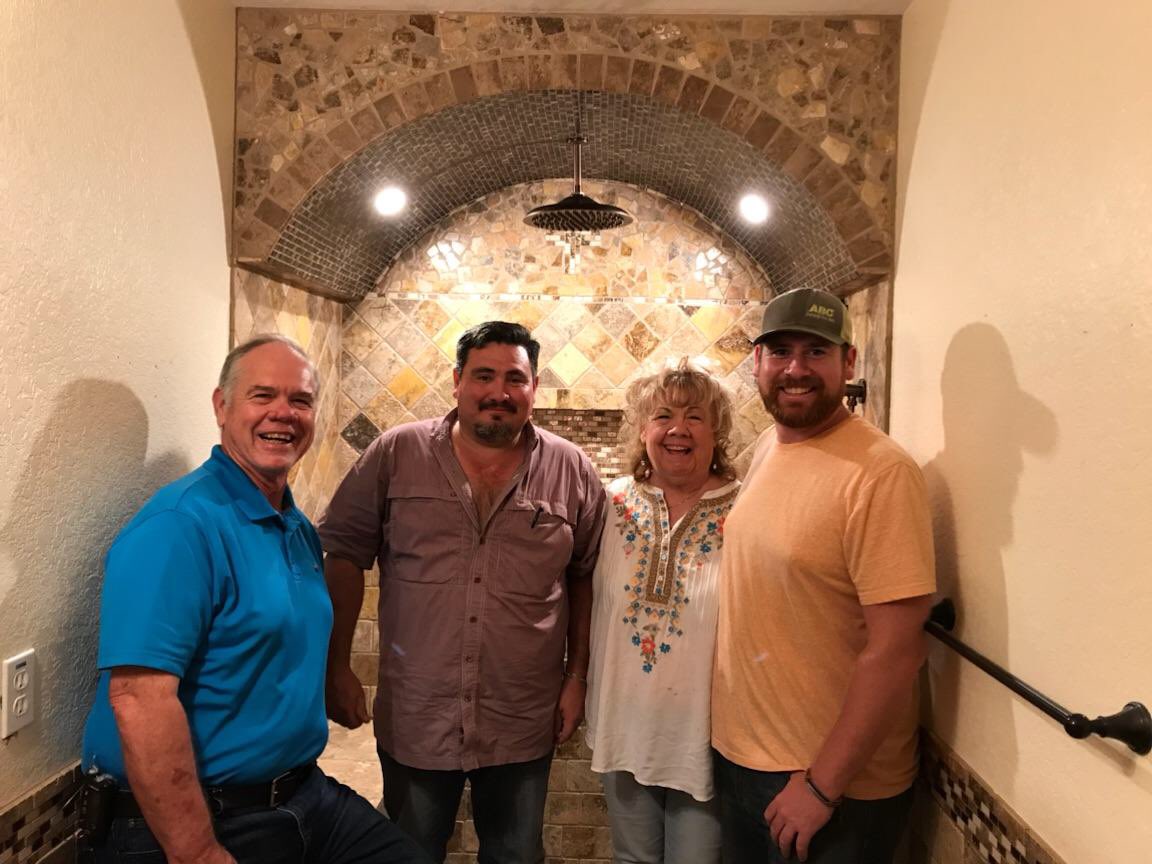 GcroofingR's tweet image. The finished product of a beautiful guest bathroom. And another very satisfied customer.

Thank you Jeff and Carolyn

#CorpusChristi #cchooks #Hotz95 #aransaspasstx #portA #corpus2018