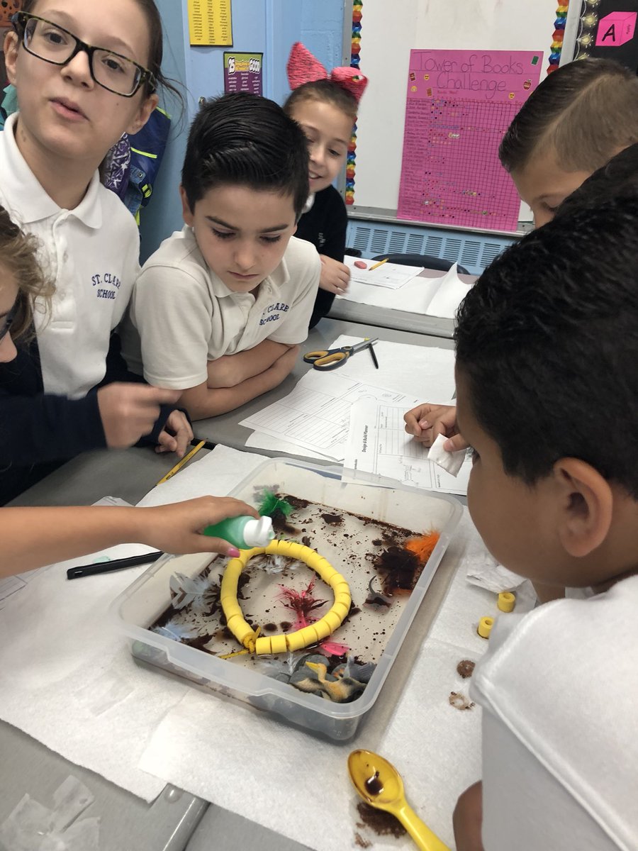 SCSMsMueller's tweet image. Testing out different plans for an effective oil spill clean up! #STEMeducation #scsscience