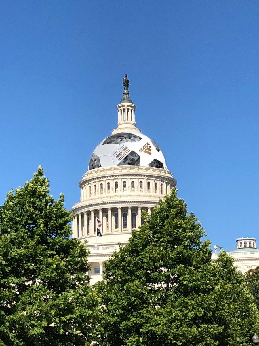 PeterVetter6G's tweet photo. #Telstarring on the Hill ... https://t.co/wWziywixVR