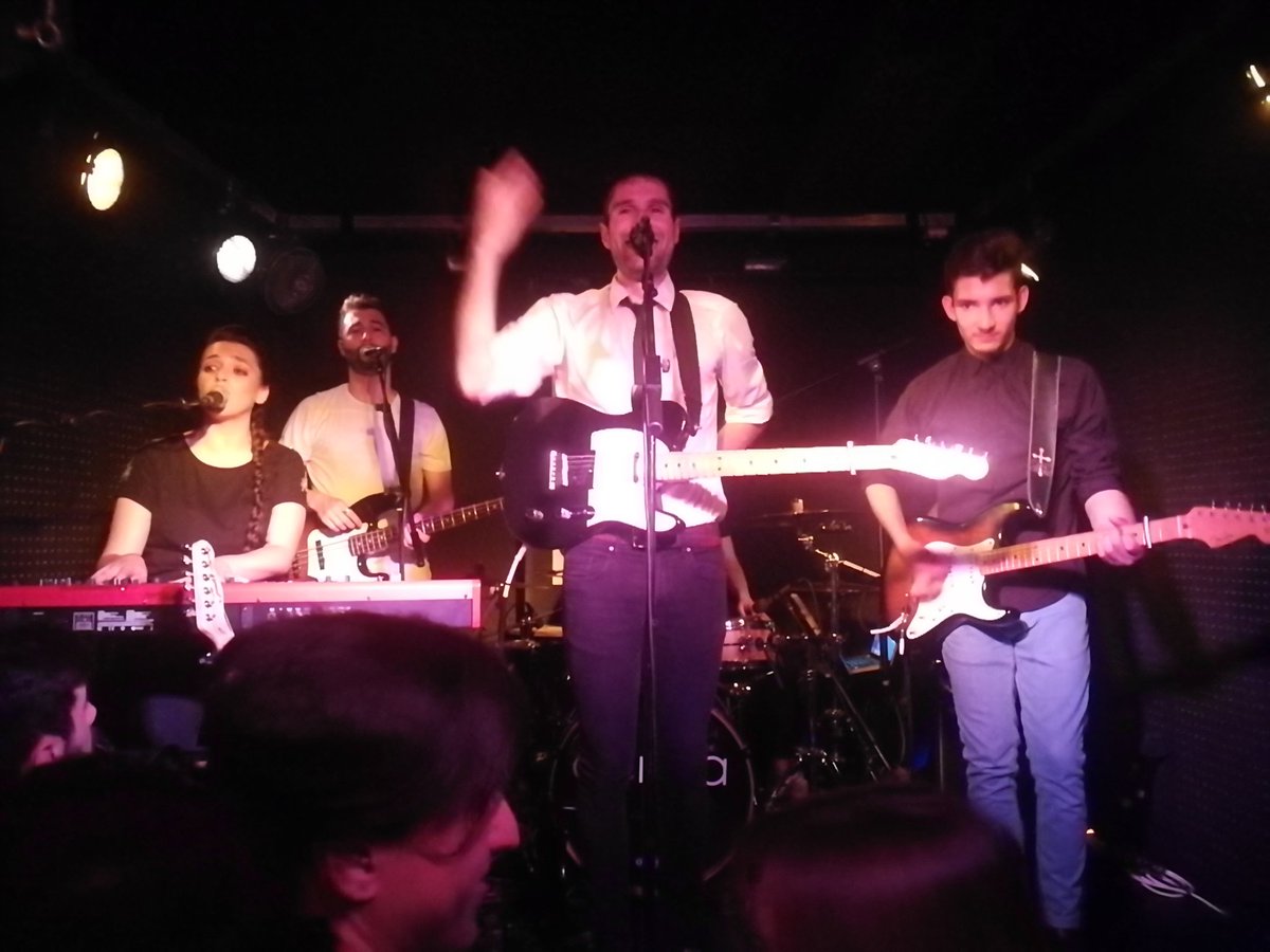 Si os decimos que el concierto de <a href="/DeneaBand/">Denea</a> ha acabado por todo lo alto nos quedamos cortas, así que solo os diremos que vale la pena sumarse a su #8Rojo y que no os perdáis a este grupazo 😍