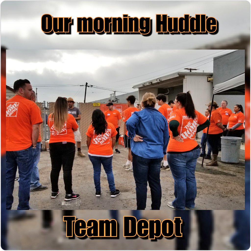 Lorena6712's tweet photo. The power of giving!!! Working for such an amazing company like Home Depot who  takes such great care of it's community ❤️  Lighthouse Women and Children Shelter Revamp D224 @RianSM1040 @MarcyTHD @MikeFloresHD @RmontesSM #Habitatforhumanity https://t.co/h2PV01Ff1d