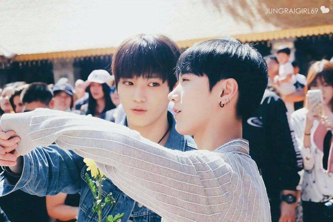 flawjimin's tweet photo. TY on IG "everytime i look at him, i remember how i fell in love with him. he is my best friend, my boyfriend. I finally can say that i am in love. i found love and he is the reason why im smiling today. i feel confident and good with myself when he is around me " #Taeten https://t.co/4Gc4Mq3YUI