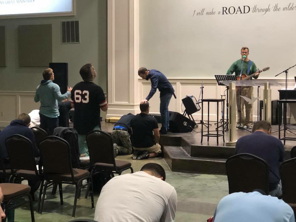 _AGMinistries's tweet image. We had a great service this morning at Teen Challenge.  13 guys rededicated.  Brockton will never be the same.  The key is to not give up.  We keep moving forward for His Kingdom.

#agm #firetour #teenchallenge #brocktonma #rededicated #thirteenguys #dontquit #movingforward