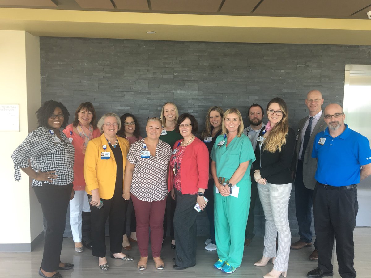 TiffaniHRVP's tweet photo. Best wishes to our ED Director Tonya promoted to ACNO at a sister facility. We are so proud of you and wish you the best. Don’t forget about us as you advance all the way to the top. Thanks for all of your hard work for @StoneSpringsHC #SSHCProud https://t.co/bKTlanhuBf