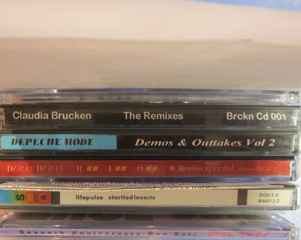 ColinsCuts's tweet photo. #Electrocurated #24
Andrew Howie
@CharlotteSome1 Ft @LokkaVox
@ClaudiaBrucken1
@DepecheMode
@DuranDuran
Speedy J And George Issakidis
#StartledInsects
@TearsForFears
@HumanLeagueHQ
Tom Bailey
Umek
(yes, some in thin sleeves!)
+more
@ArtefaktorRadio
6-8pm (UK times)
Sat 16Jun18 https://t.co/77DGeqqHii