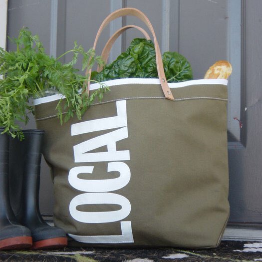 Celebrate Father’s Day at our 21st &amp; Ridge or Derby farmers markets, Saturday, 7am-12pm!  Perfect local gifts Dad will love like German sausage, sauces, grass fed steaks, bison, brautwurst, pies, cinnamon rolls, wooden creations and more 👨🏼‍🌾👨‍👧‍👦#fathersdaygifts #local