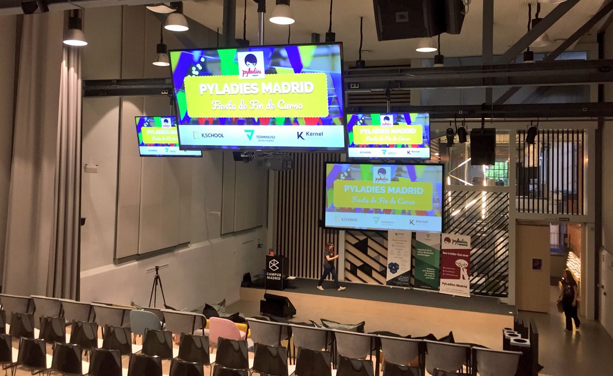 MujeresTech's tweet image. Hoy es el eventazo de las #Pythonisas!! Gracias @mabeldelgadob y al equipazo de @PyLadiesMadrid por organizarlo. Estamos ya con ganas de coger apuntes y compartir experiencias!! #MujeresTech #WomeninTech #WomeninPython
