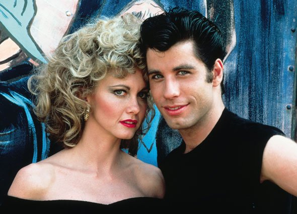 FCTorremolinos's tweet photo. Hoy hace 40 años del estreno de "Grease" en USA.
¿Sabías que en un principio, Olivia Newton-John rechazó el papel de Sandy, y John Travolta fue personalmente a su casa para convencerla?.
#Torremolinos #fantástico #curiosidades #Grease https://t.co/qvy7rISA5m