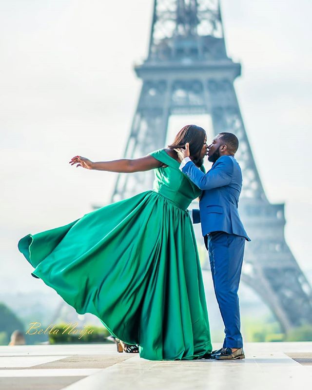BellaNaijaWed's tweet photo. In Paris we fall in love.
Bride @dr_loryg
Makeup @shkciisse
Hair @hairbymicdiva
Photography #JonathanWeiss
Dress #ChartessDesignsGhana
#BellaNaijaWeddings https://t.co/Mq3zBMODUi