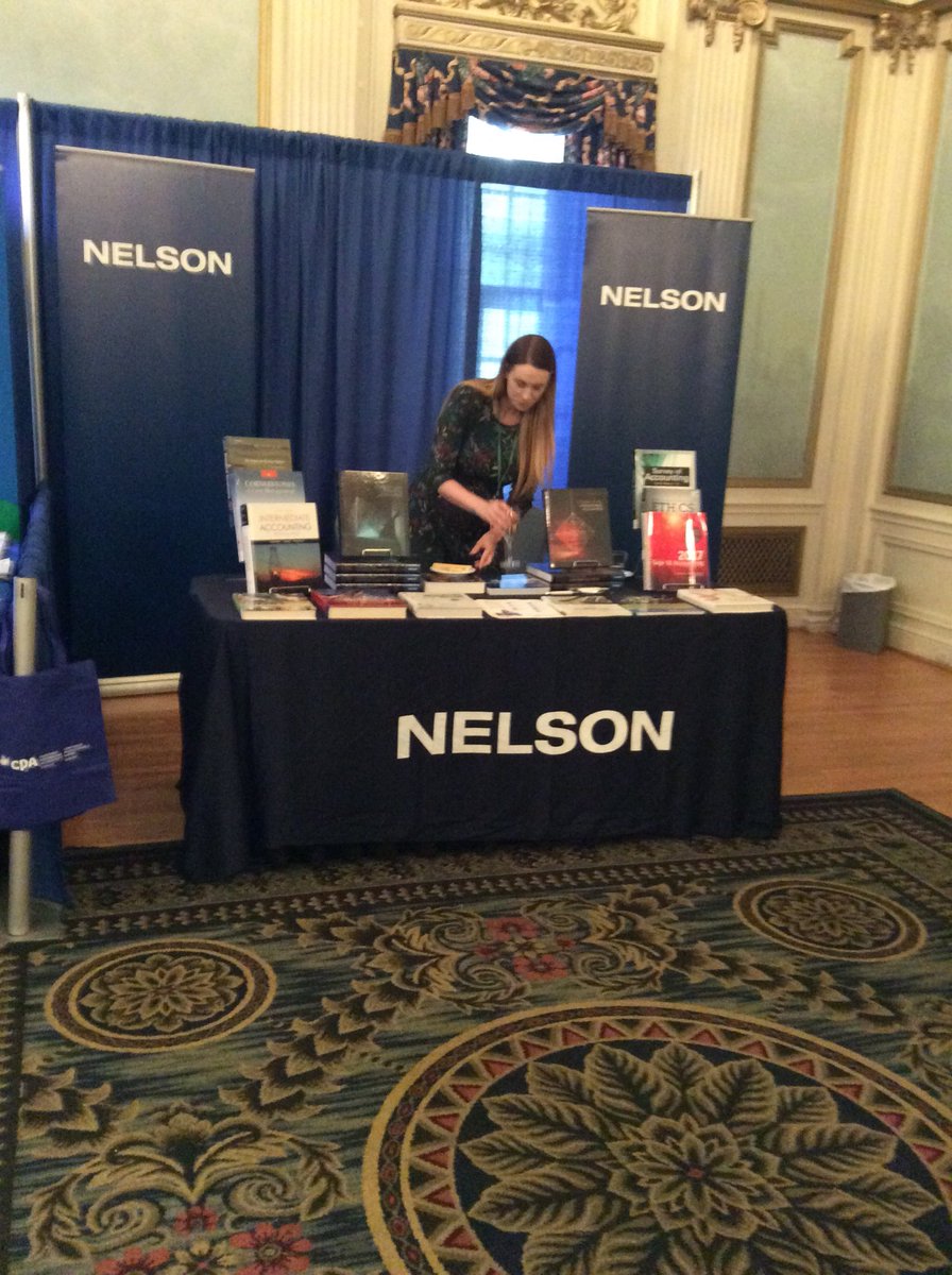 caaa_acpc's tweet photo. Exhibitors ⁦@NelsonPK20⁩ preparing for the reception #CAAA2018 https://t.co/sSvFBWF4zt