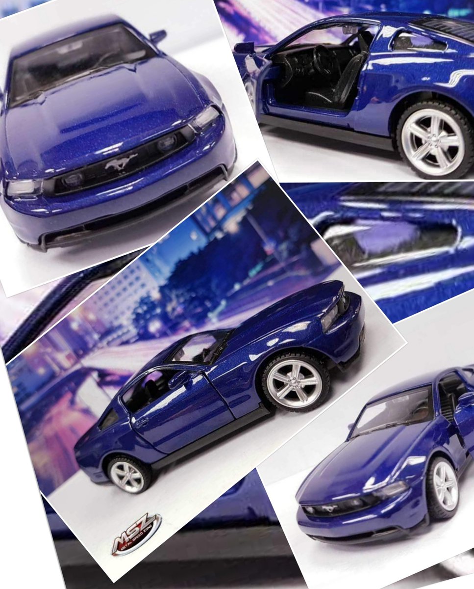 FORD MUSTANG GT
Scale 1:38~46 ▪เปิดปิดประตูรถได้
▪ตัวรถสามารถวิ่งได้ (ระบบ pull back)
▪สมจริงสีเรียบเนียน
☆199 baht sell at 7-11 thailand

#diecast #modelcar #ford #fordmustang #fordmustanggt  #diecastcar #msz #blue #midnightblue #cool #collection  #metalcar  #toys #pullback