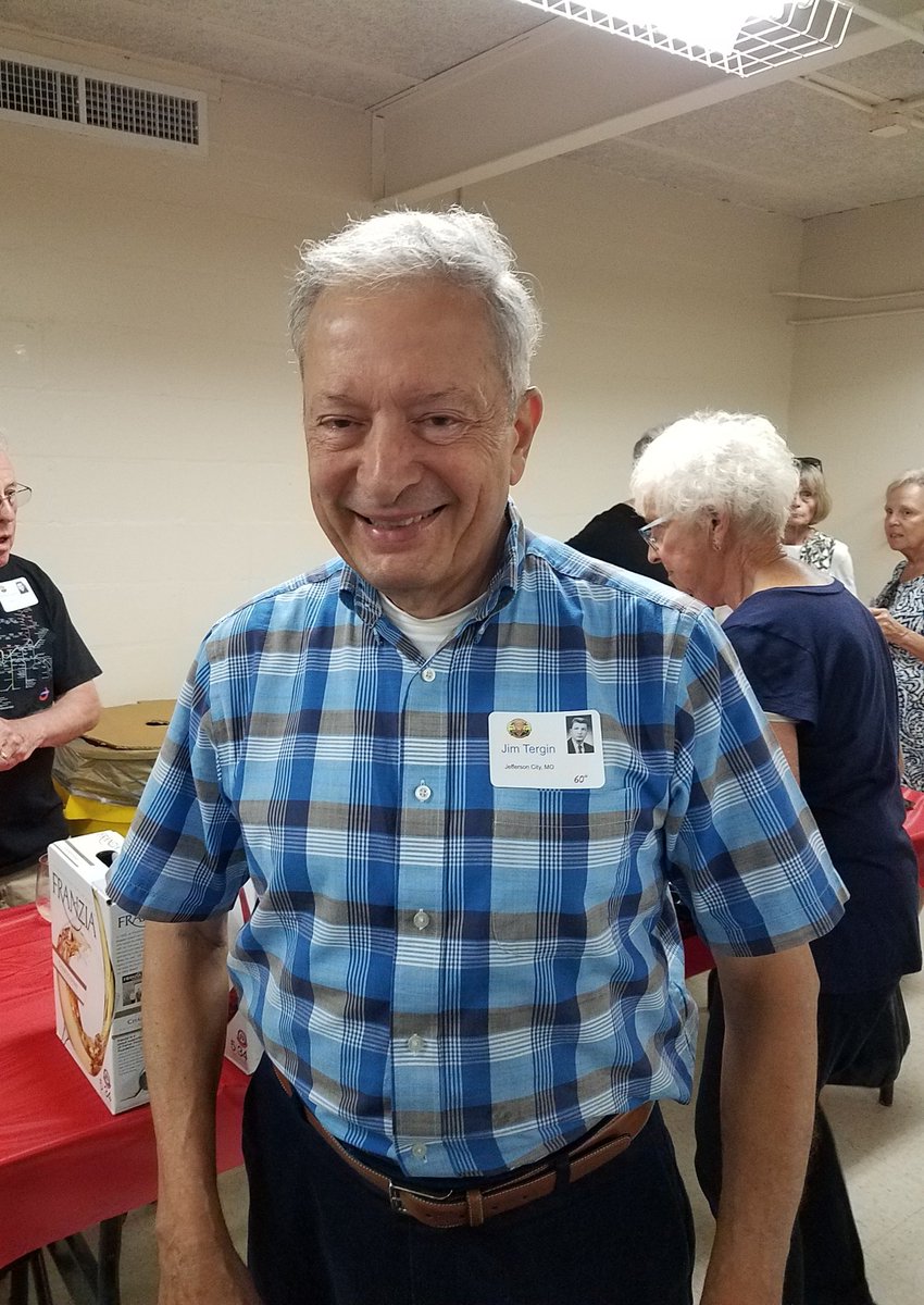 CarrieTergin's tweet photo. Happy 60th #Classof58! #JCHS #JayPride #FatheroftheMayor https://t.co/xNYaMi9I9z