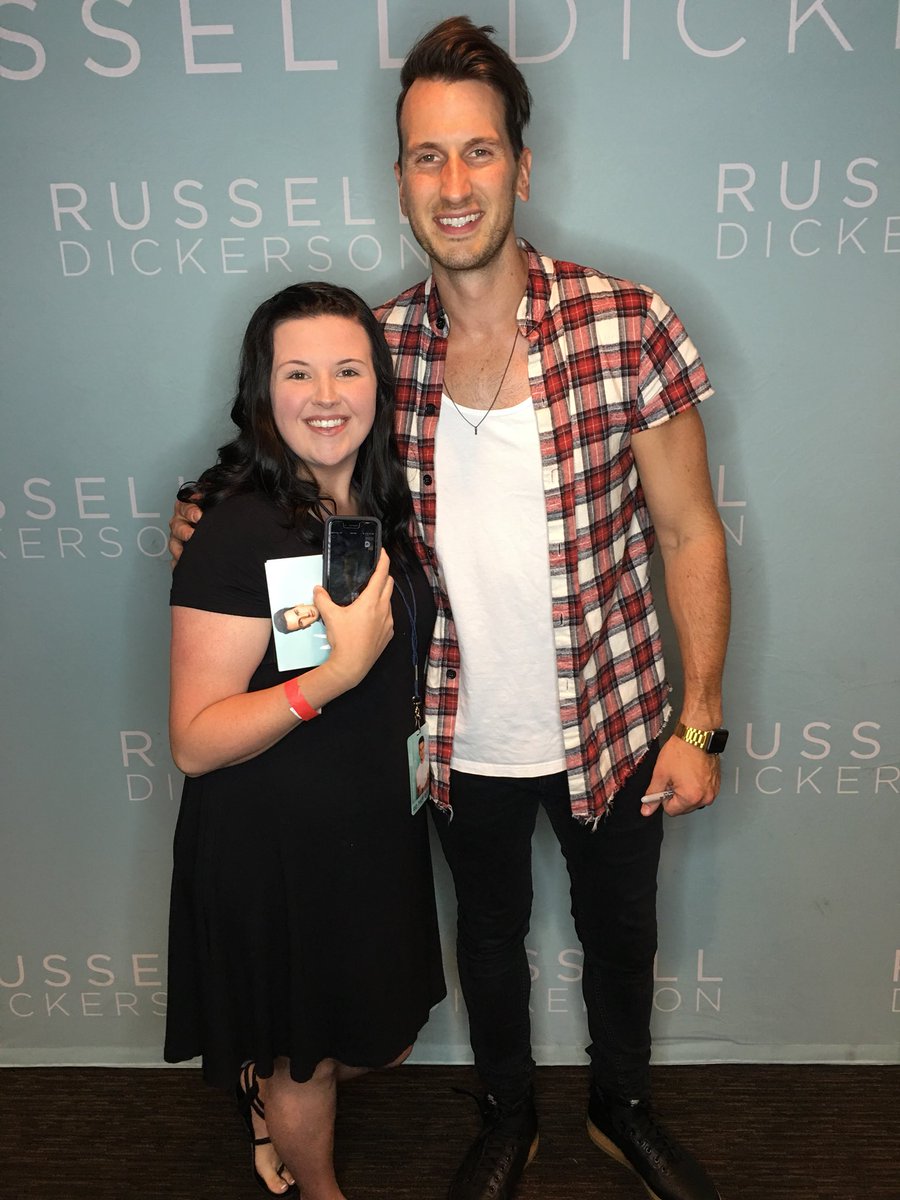 HunterReeves7's tweet photo. @KaileyDickerson @russelled thank you for letting me be apart of you guys’s night from across the world! I can’t wait to come see you next year on tour! @madisonreeves_ https://t.co/jHujzymegz